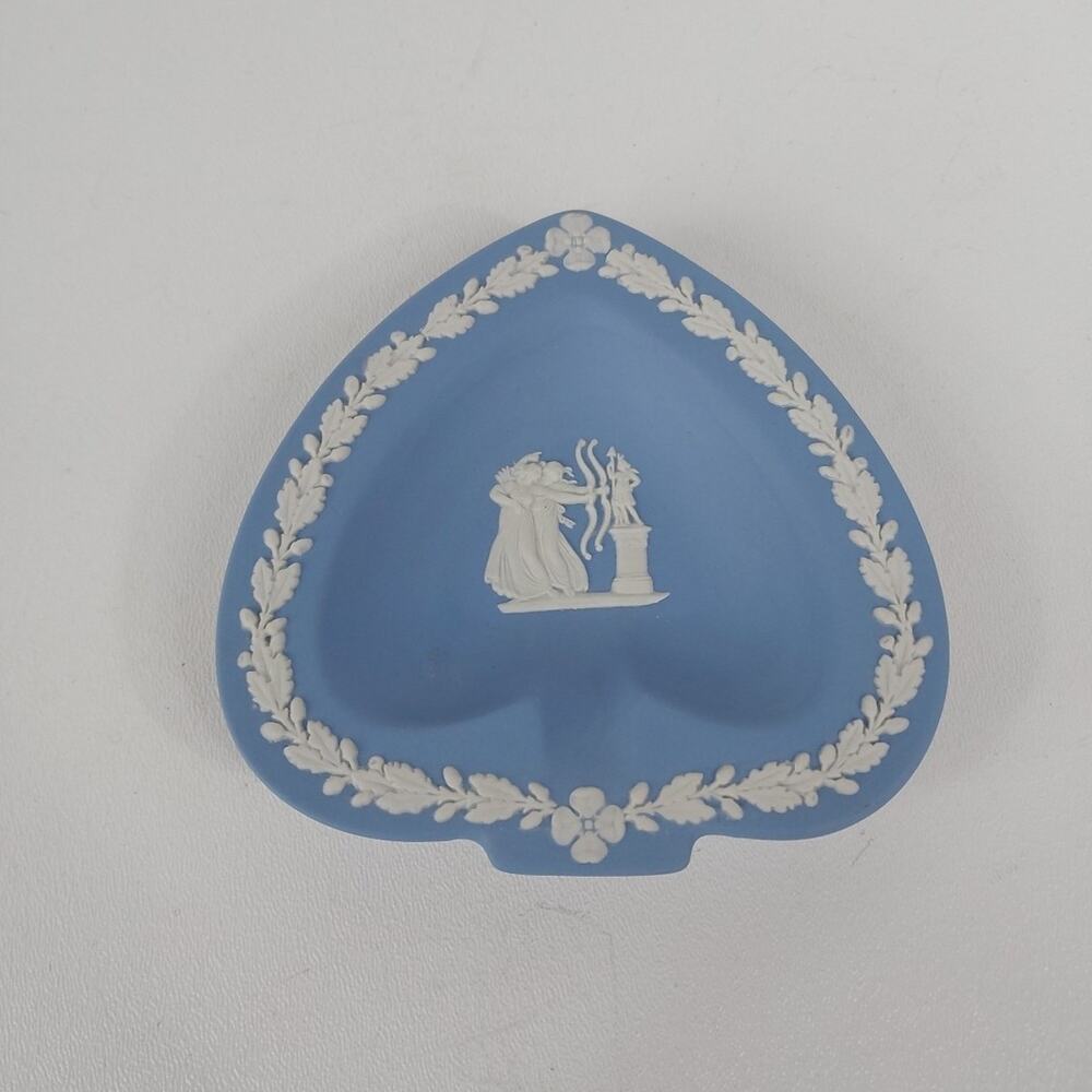 Vintage Wedgwood Heart Shaped spoon holder